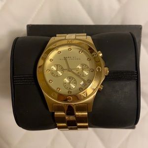 Marc Jacobs Chronograph gold watch